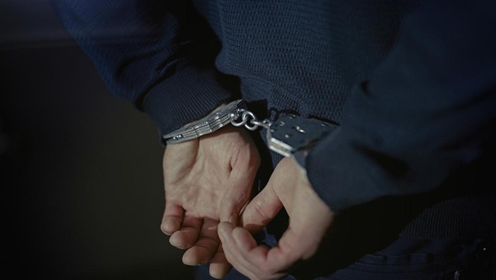 1765818316033-ilustrasi-kejahatan_169