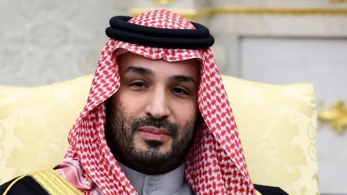 1765861513886-putra-mahkota-arab-saudi-pangeran-mohammed-bin-salman-mbs-saat-bertemu-trump-di-ruang-oval-gedung-putih-pada-selasa-1811-1763523215507_169