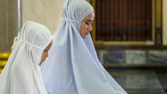 1766012674096-ilustrasi-salat-1740743795000_169