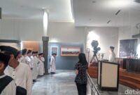 1766228731403-suasana-museum-kaa-menjelang-nataru-1766146330259_169