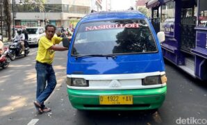 1767092756359-angkot-di-kota-bandung-1754124794323_169