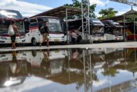 1767438465786-jelang-nataruterminal-leuwipanjang-bandung-siapkan-ratusan-armada-bus-akap-1_169