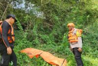 1767805518271-petugas-berhasil-menemukan-wanita-misterius-yang-nekat-loncat-ke-sungai-cimanuk-garut-tempo-hari-dalam-keadaan-tewas-1767787752463_169