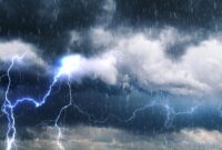 1767999870881-ilustrasi-hujan-petir-1762239904688_169