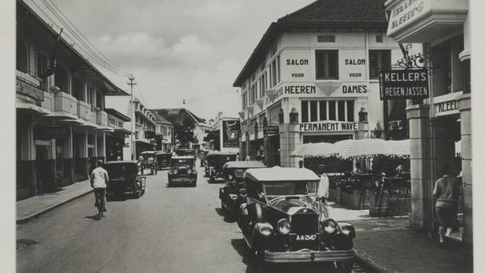 1768064714214-jalan-braga-bandung-tempo-dulu_169