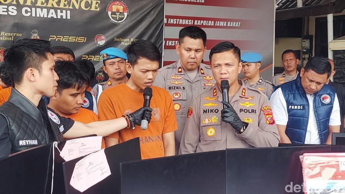 1768302305767-polisi-amankan-satpam-pemkot-cimahi-yang-edarkan-ganja-1768296584611_169