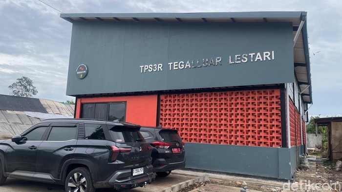 1769079917931-kondisi-tps3r-tegalluar-di-kampung-sapan-desa-tegalluar-kamis-2212026-1769070851087_169