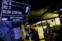 1769079919468-melihat-potret-pekerja-tambang-gunung-pongkor-6_43