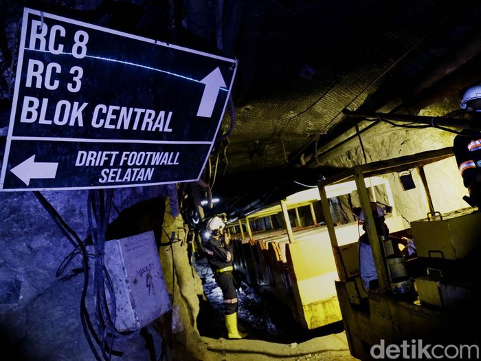 1769079919468-melihat-potret-pekerja-tambang-gunung-pongkor-6_43