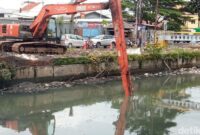 1769447131795-pengerukan-sungai-sukalila-kota-cirebon-1769424592668_169